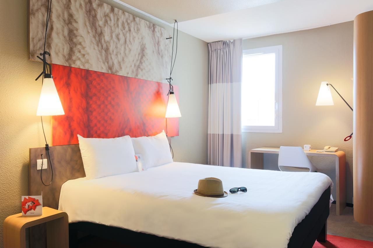 Ibis Carcassonne Est La Cite Hotel Exterior photo