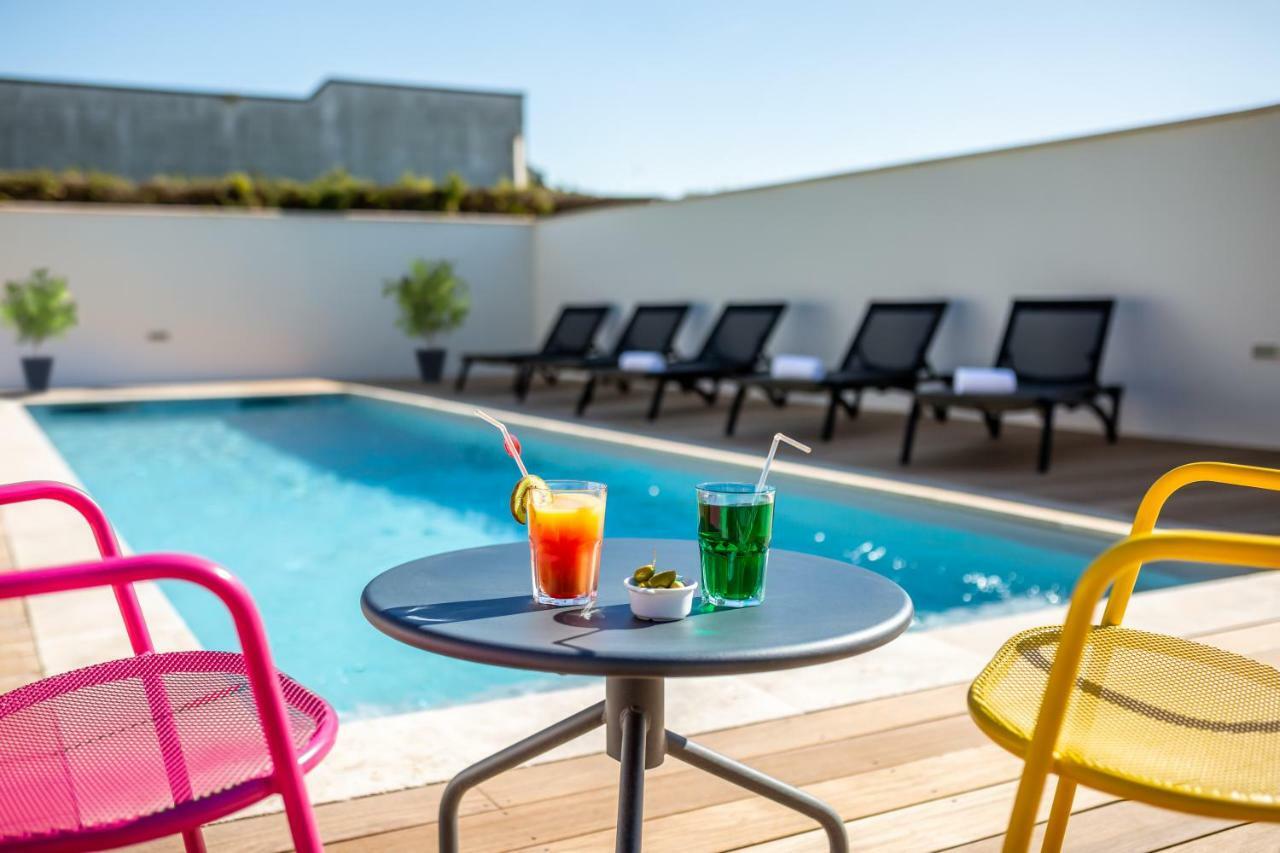Ibis Carcassonne Est La Cite Hotel Exterior photo